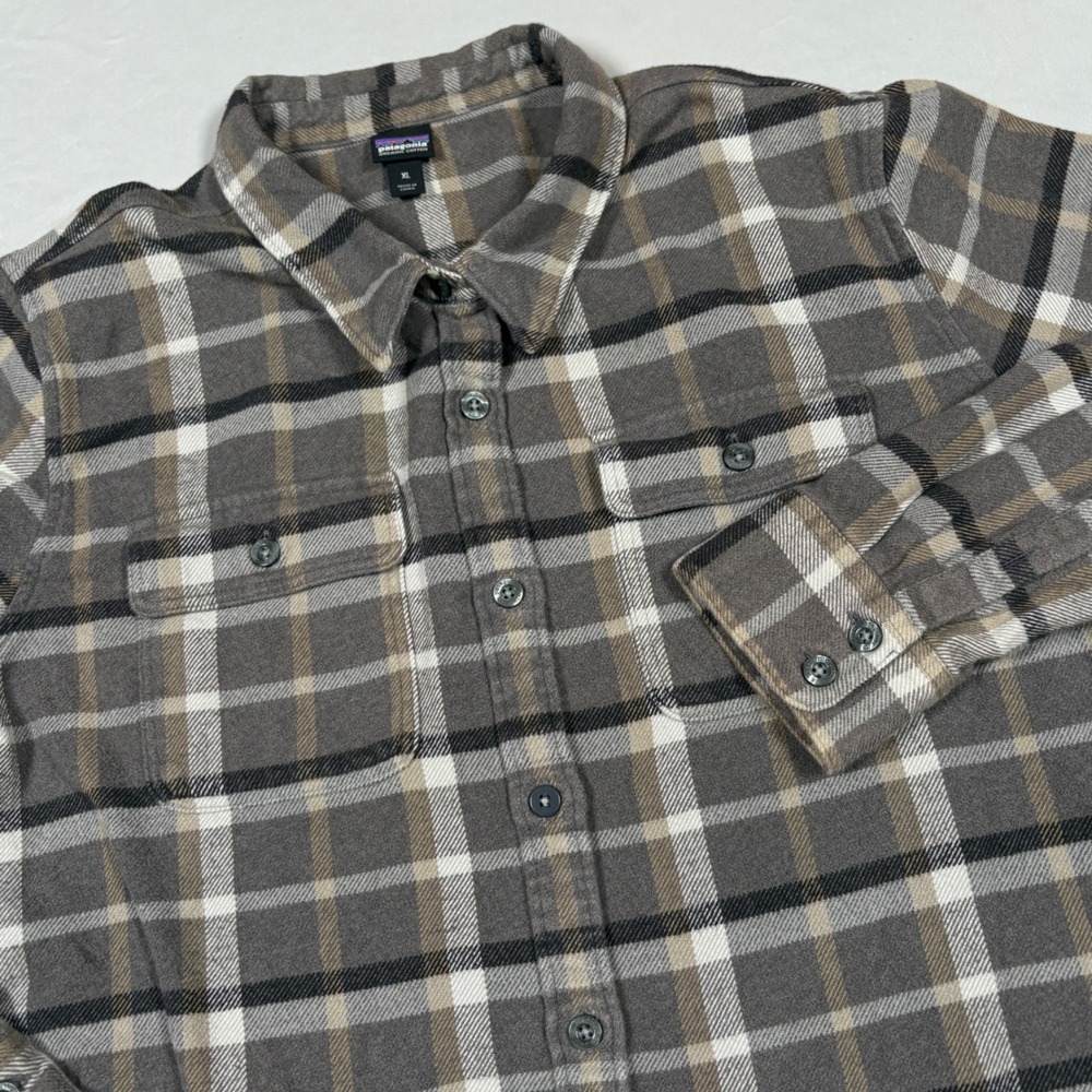 Patagonia Shirt Womens XL Fjord Flannel Gray Plaid Button-Down Organic Cotton